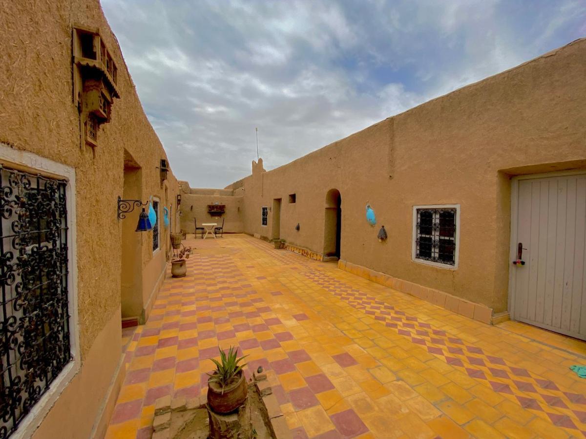 Auberge Kasbah Des Dunes Мерзуга Екстер'єр фото
