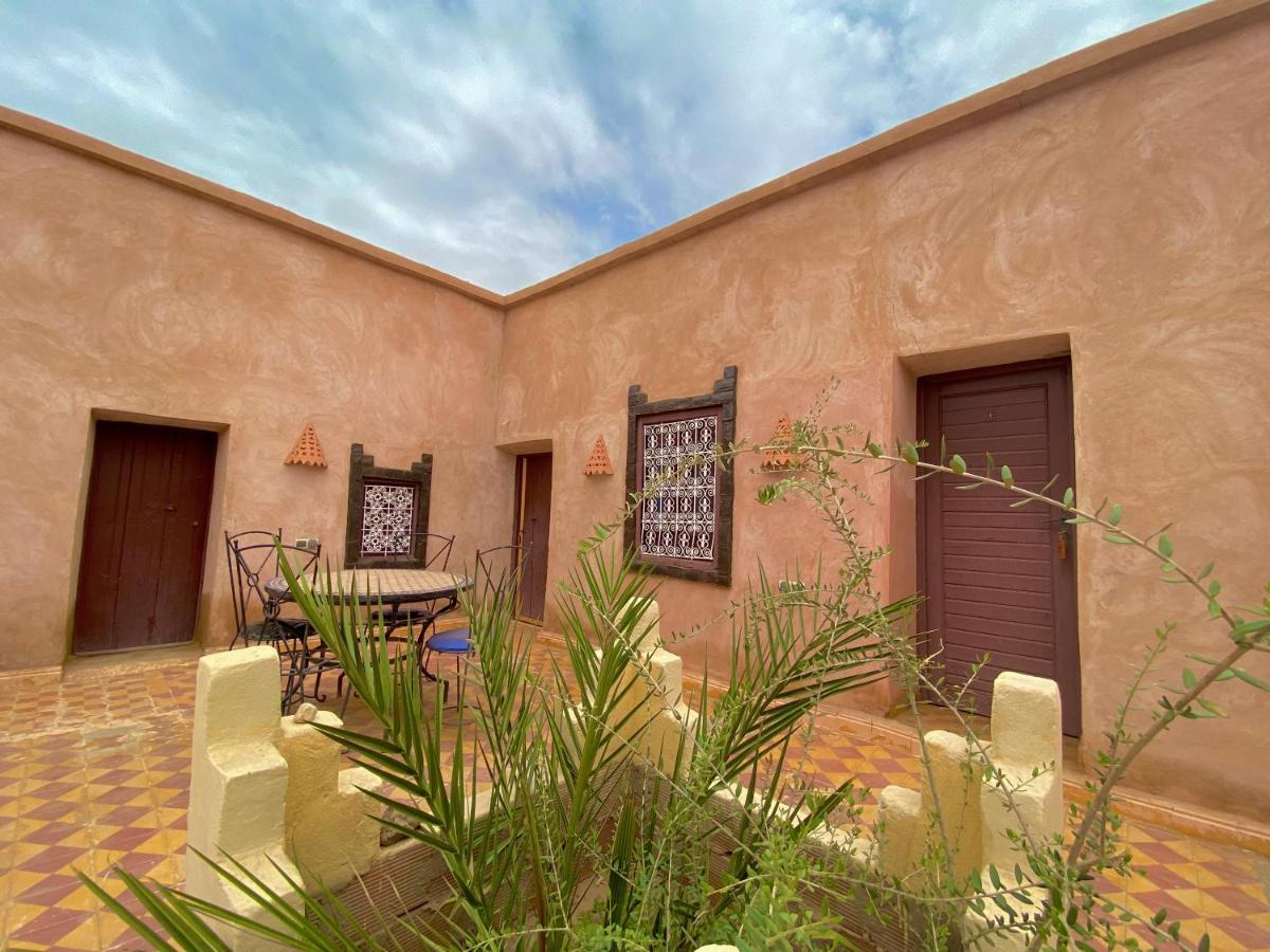 Auberge Kasbah Des Dunes Мерзуга Екстер'єр фото