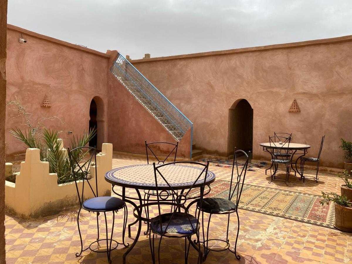 Auberge Kasbah Des Dunes Мерзуга Екстер'єр фото